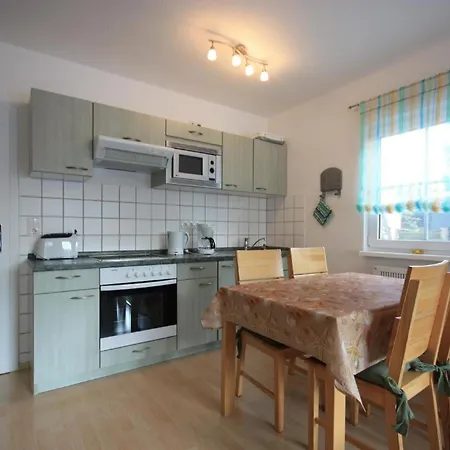 Tolle In Mit Garten, Terrasse Und Grill Lägenhet *