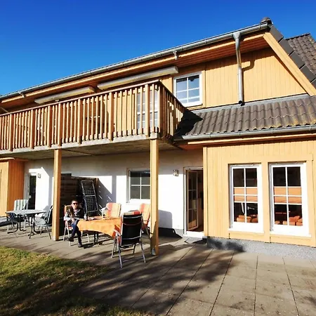 Lägenhet Tolle In Mit Garten, Terrasse Und Grill Koserow